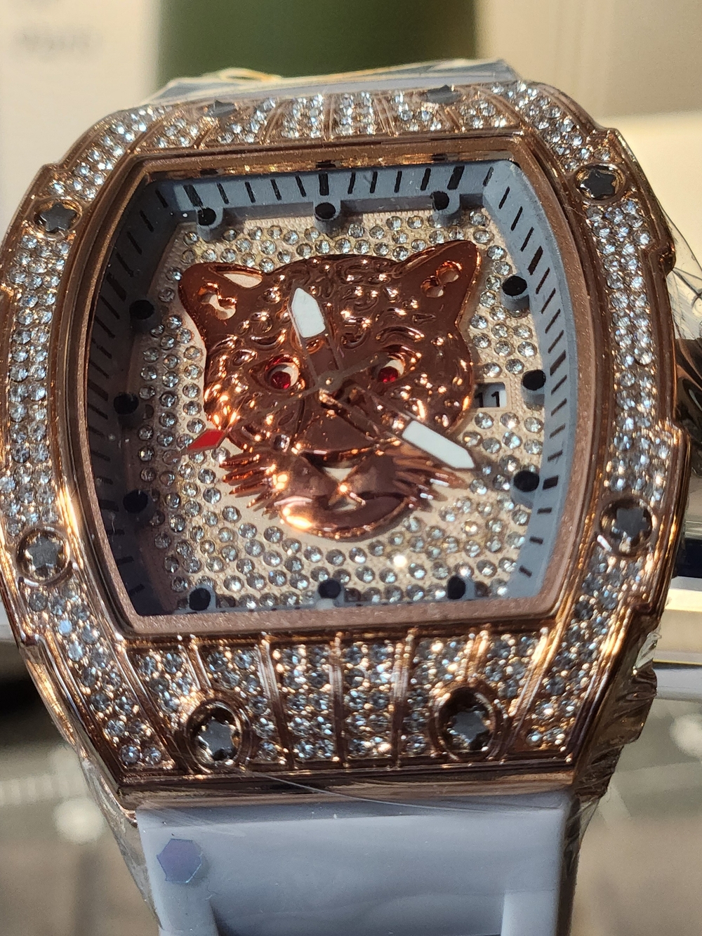 Leopard Watch
